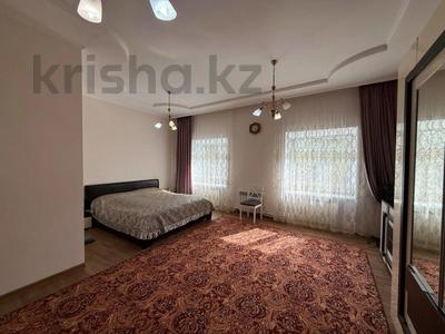 Жеке үй · 4 бөлме · 300 м² · 11 жүзд., Наримановская 109, бағасы: 90 млн ₸ в Костанае