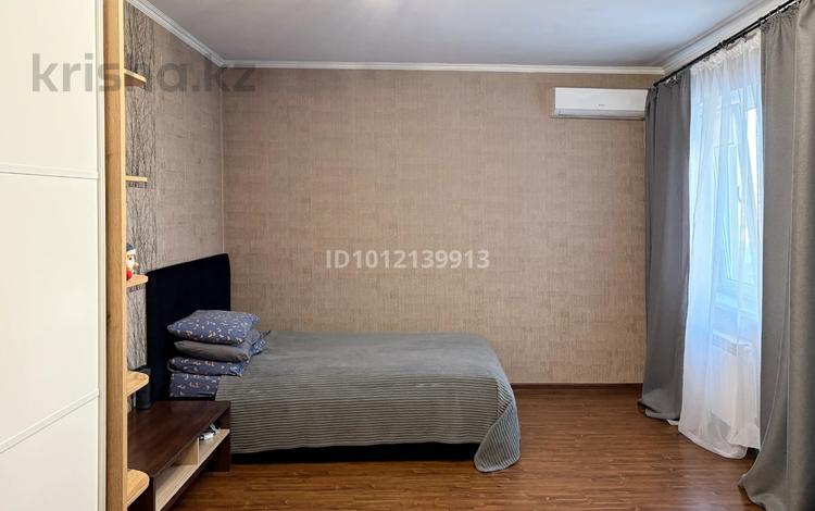2-комнатная квартира · 62 м² · 3/9 этаж, мкр Каргалы, Кенесары Хана — Возле Магнума за 41.5 млн ₸ в Алматы, Наурызбайский р-н — фото 2