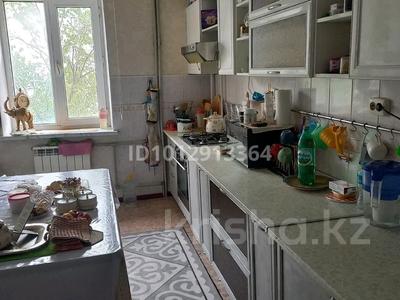 2-бөлмелі пәтер · 67 м² · 4/10 қабат, мкр 12 45д — 3 поликлиники,51,56 школы, бағасы: 24 млн ₸ в Актобе