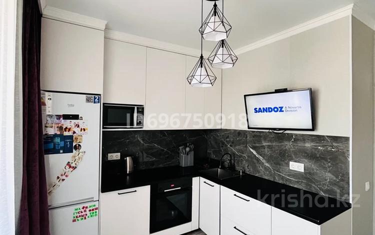 2-бөлмелі пәтер, 60 м², 2/8 қабат, Туран 89, бағасы: 28 млн 〒 в Астане, Есильский р-н — фото 2