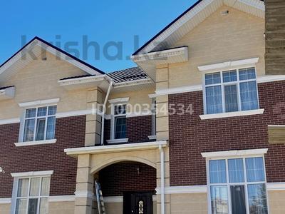 Отдельный дом · 8 комнат · 500 м² · 10 сот., Дулати 49 — Айтиева за 240 млн 〒 в Таразе