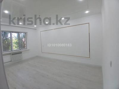 3-комнатная квартира · 65 м² · 4/5 этаж, мкр Карасу 37 — Ресторан Аксарай за 21.5 млн ₸ в Таразе