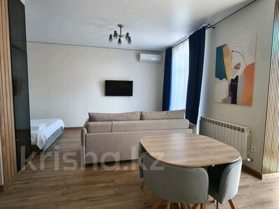 1-бөлмелі пәтер · 45 м² · 3/7 қабат, Маншук Маметовой 95, бағасы: 18 000 ₸ в Уральске