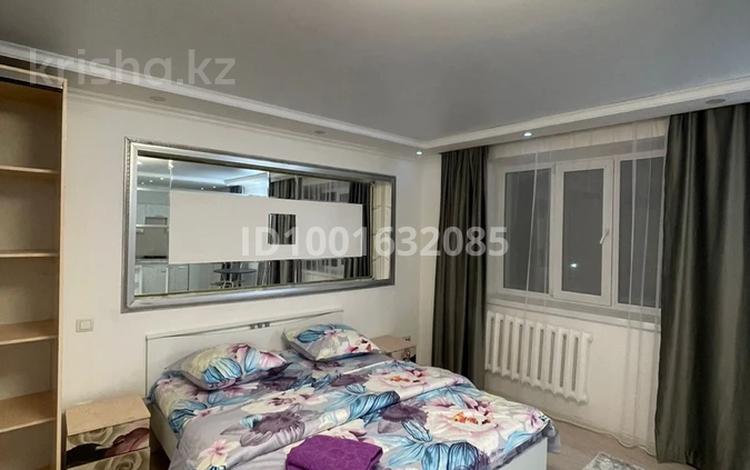 1-комнатная квартира · 37 м² · 3/4 этаж, Гоголя 109 — Желтоксан за 2 000 ₸ в Алматы, Алмалинский р-н — фото 2