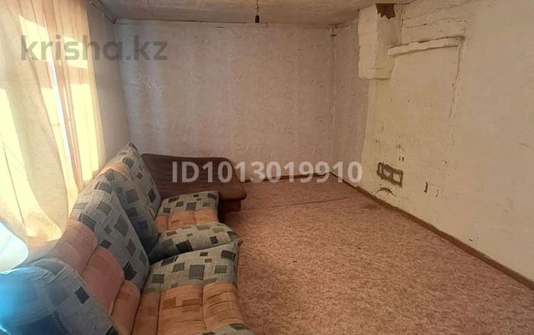 Отдельный дом · 2 комнаты · 50 м² · 6 сот., Бобровка — 3638 за 4 млн ₸ в Семее — фото 2