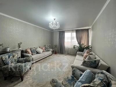 3-комнатная квартира, 80 м², 12/16 этаж, Кошкарбаева за 37.5 млн 〒 в Астане, Алматы р-н
