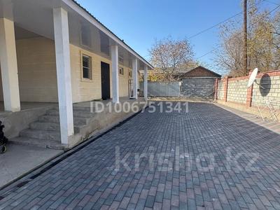 Отдельный дом · 6 комнат · 160 м² · 8 сот., мкр Ынтымак, Исахметова 146 за 90 млн ₸ в Алатау