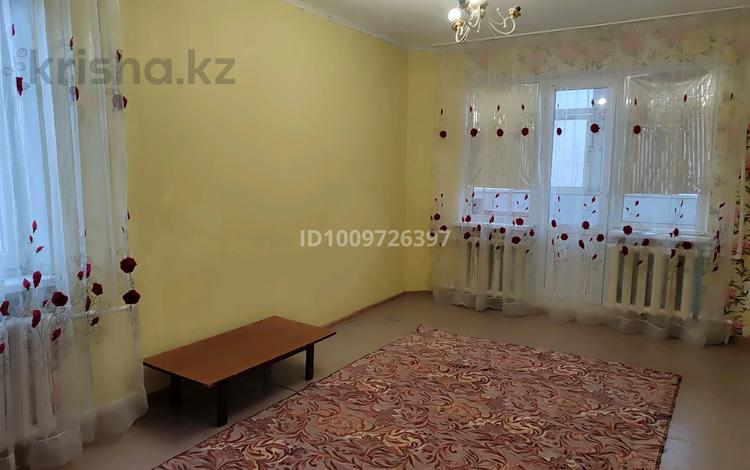 1-бөлмелі пәтер · 32 м² · 4/5 қабат, мкр 5, Есет Батыр 108 — Есет Батыр - Скулкина, бағасы: 100 000 ₸ в Актобе — фото 2