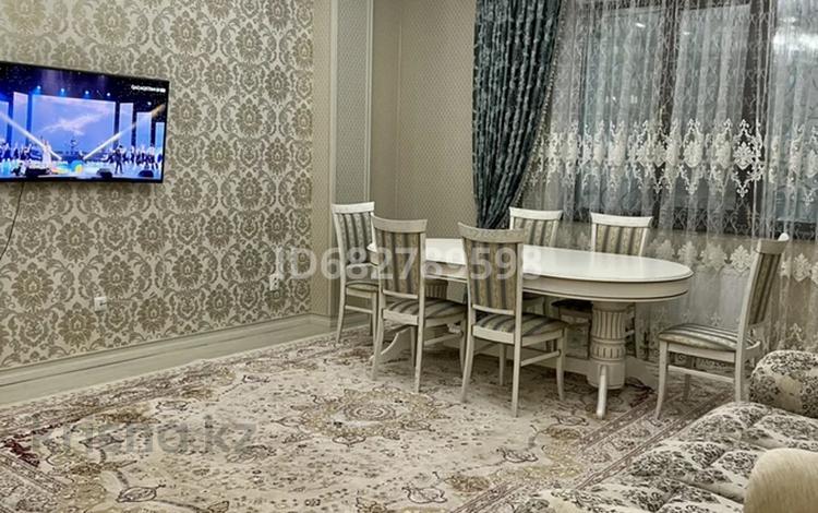 2-комнатная квартира · 84 м² · 3/8 этаж, Кабанбай Батыра 13 — Трц Сарыарка за 380 000 ₸ в Астане — фото 20