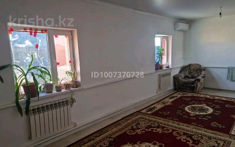 Отдельный дом · 3 комнаты · 60 м² · 12 сот., 9мкр за 4.2 млн 〒 в Курыке — фото 2