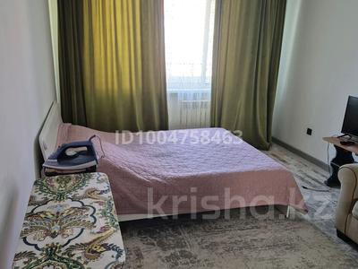 1-комнатная квартира · 40 м² · 4/6 этаж, мкр Кокжиек за 10 000 ₸ в Алматы, Жетысуский р-н
