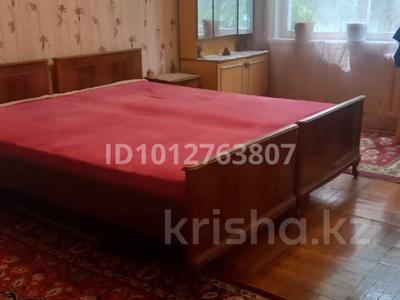 4-бөлмелі пәтер · 74 м² · 2/4 қабат, мкр №12 15, бағасы: 43 млн ₸ в Алматы, Ауэзовский р-н
