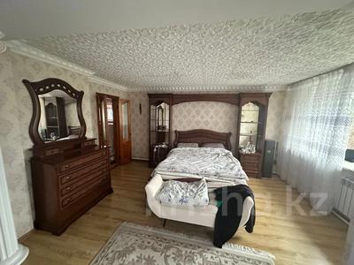 Жеке үй · 4 бөлме · 335 м² · 13 сот., Радужная 1, бағасы: 100 млн ₸ в Петропавловске