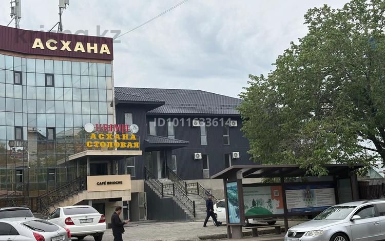 Кеңселер, медорталықтар мен дәріханалар, білім орталықтары, кабинеттер және жұмыс орындары, студиялар · 540 м², бағасы: ~ 1.9 млн 〒 в Талдыкоргане — фото 2