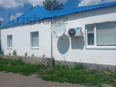 Отдельный дом · 4 комнаты · 96 м² · 14 сот., Ленина за 27 млн ₸ в Затобольске (Тобыле)