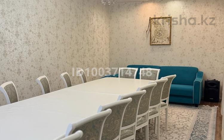 3-бөлмелі пәтер · 105 м² · 4/5 қабат, мкр. Алтын орда, Ораз тате 2a, бағасы: 36.5 млн 〒 в Актобе — фото 3