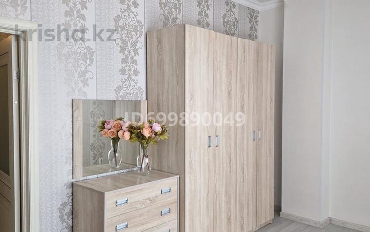 2-комнатная квартира · 72 м² · 2/9 этаж, Бектурова 1/1 — ТД Хан шатыр за 300 000 ₸ в Астане, Есильский р-н — фото 9