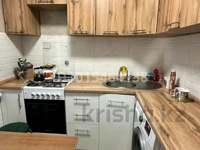 2-бөлмелі пәтер · 45 м² · 5/5 қабат, Алмагүл ш/а. 5, бағасы: 350 000 ₸ в Алматы, Бостандыкский р-н