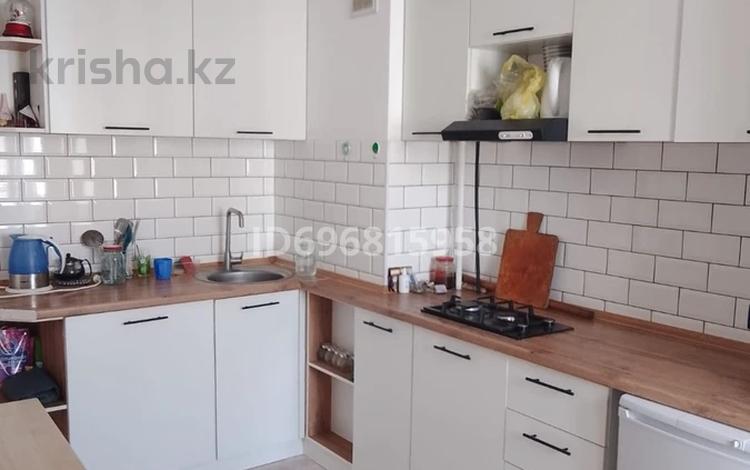 1-комнатная квартира, 35 м², 8/9 этаж, мкр Думан-2 275