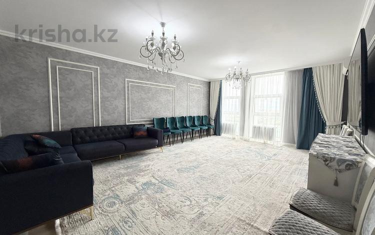4-бөлмелі пәтер · 130 м² · 20/22 қабат, просп. Мангилик Ел 54/1, бағасы: 80 млн ₸ в Астане, Есильский р-н — фото 2