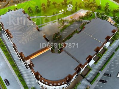 4-комнатная квартира · 148 м² · 3/4 этаж, Жамакаева 254/4 — Каппарова за 155 млн 〒 в Алматы, Медеуский р-н