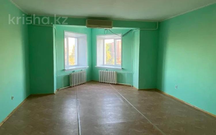 4-бөлмелі пәтер · 124.7 м² · 3/5 қабат, Ауэзова 4в, бағасы: 29 млн ₸ в Аксу — фото 24