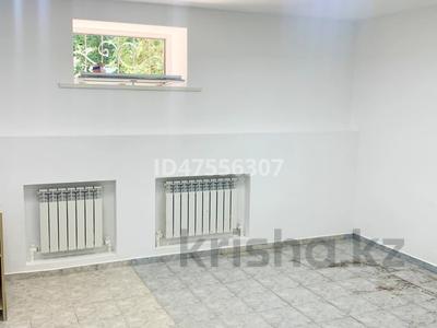 Свободное назначение, офисы, магазины и бутики, салоны красоты · 20 м² за 105 000 〒 в Уральске