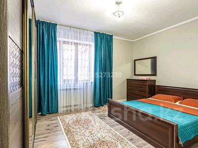 2-бөлмелі пәтер · 70 м² · 1/17 қабат, Жандосова 140, бағасы: 380 000 ₸ в Алматы, Ауэзовский р-н