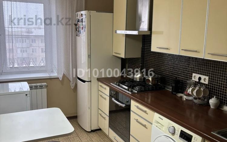 3-комнатная квартира · 61.9 м² · 6/9 этаж, Абая 115 за 19.5 млн ₸ в Уральске — фото 2