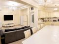 4-комнатная квартира · 137.9 м² · 1/3 этаж, Фурманова 134 за 205 млн ₸ в Алматы, Медеуский р-н