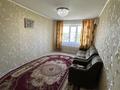 2-бөлмелі пәтер · 54 м² · 4/5 қабат, Қонаев ш/а. 8, бағасы: 18 млн ₸ в Уральске, мкр Кунаева