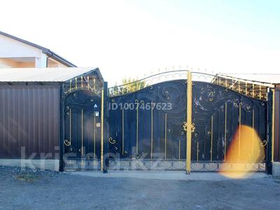 Отдельный дом · 8 комнат · 600 м² · 20 сот., Проезд. 10-лет Независимости 1 за 150 млн 〒 в Атырау