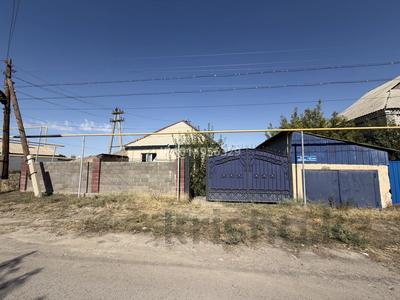 Жеке үй · 4 бөлме · 82 м² · 101 жүзд., Нурпеисова 19, бағасы: 7.5 млн ₸ в Шу