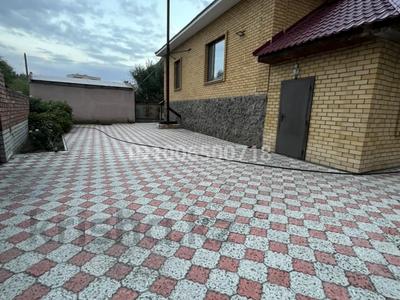 Отдельный дом · 8 комнат · 275 м² · 11 сот., Парковая 1 — Каржаубай улы за 98.5 млн 〒 в Семее, Красный Кордон