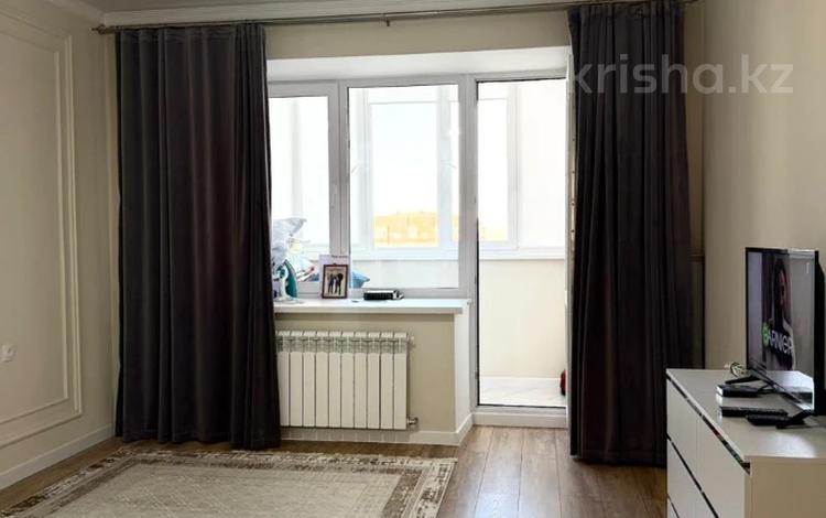 2-бөлмелі пәтер · 61.2 м² · 8/9 қабат, Батыс-2 11д/2, бағасы: 30 млн ₸ в Актобе — фото 2