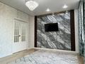 2-комнатная квартира · 56.6 м² · 4/9 этаж, Нажимеденова 31 за 39.2 млн ₸ в Астане, Сарайшык р-н — фото 2