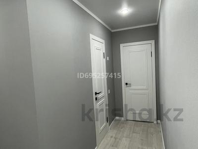 Пәтерлер в Абай обл.: 1-бөлмелі пәтер · 37.9 м² · 9/12 қабат, 15 микрорайон 18А — район Океана, бағасы: 16 млн 〒 1-бөлмелі пәтер · 37.9 м² · 9/12 қабат, 15 микрорайон 18А — район Океана, бағасы: 16 млн 〒 в Семее