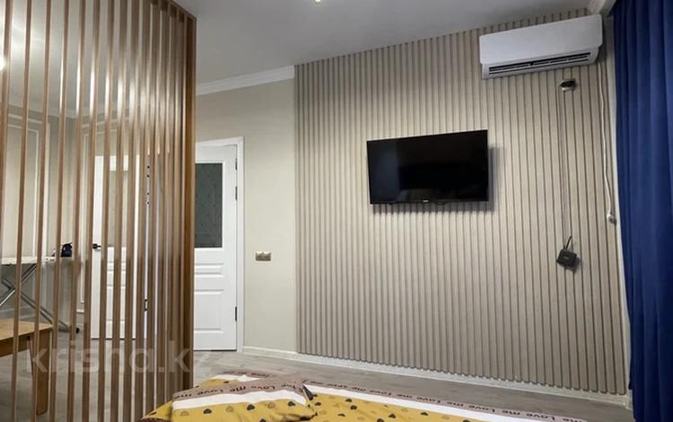 1-комнатная квартира · 43 м² · 6/12 этаж, Назарбекова 29/2 — Шаяхметов за 15 000 ₸ в Шымкенте, Каратауский р-н — фото 13