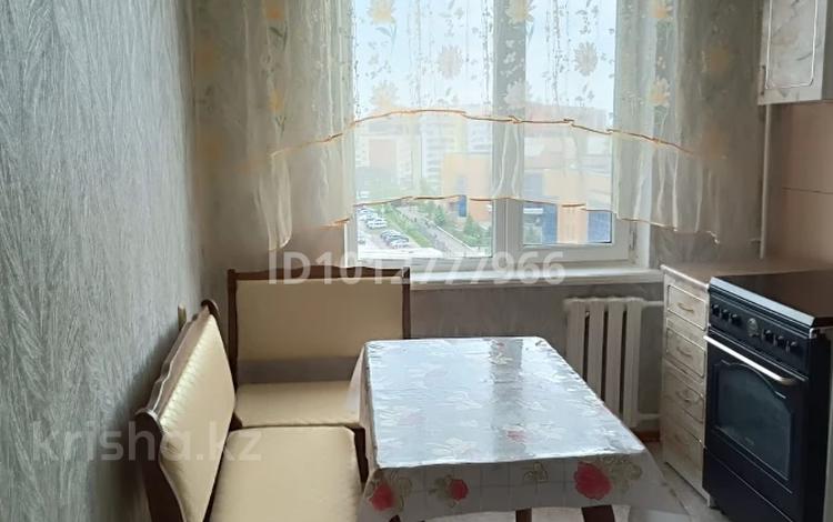 3-бөлмелі пәтер · 67 м² · 8/9 қабат, Назарбаева 11, бағасы: 200 000 ₸ в Кокшетау — фото 2