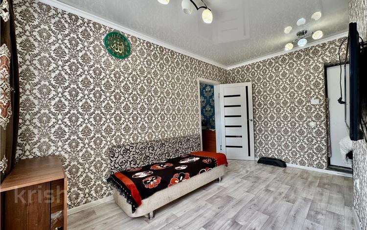 2-комнатная квартира · 36.9 м² · 6/6 этаж, мкр Юго-Восток, Муканова 1/3 за 12.2 млн ₸ в Караганде, Казыбек би р-н — фото 7