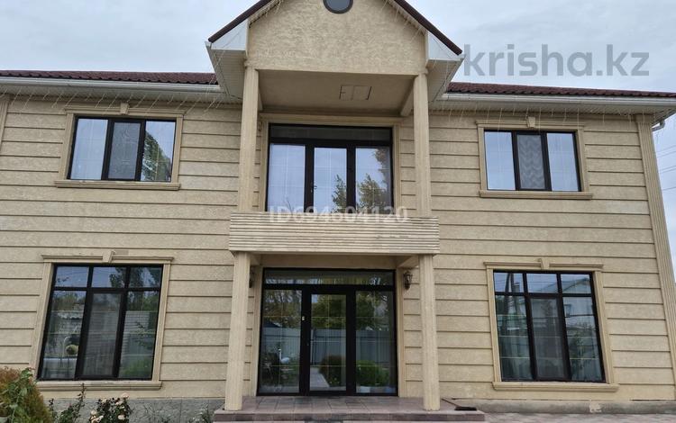 Жеке үй · 5 бөлме · 350 м² · 7 жүзд., Мухтара Ауэзова 51, бағасы: 80 млн ₸ в Аксае — фото 3
