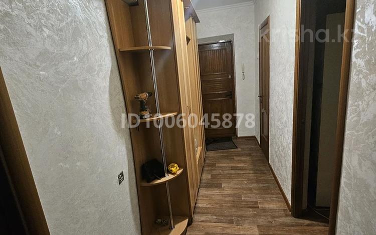 2-комнатная квартира · 60 м² · 4/5 этаж, Райымбек 167б — Наурызбай батыра за 270 000 〒 в Алматы, Жетысуский р-н — фото 2