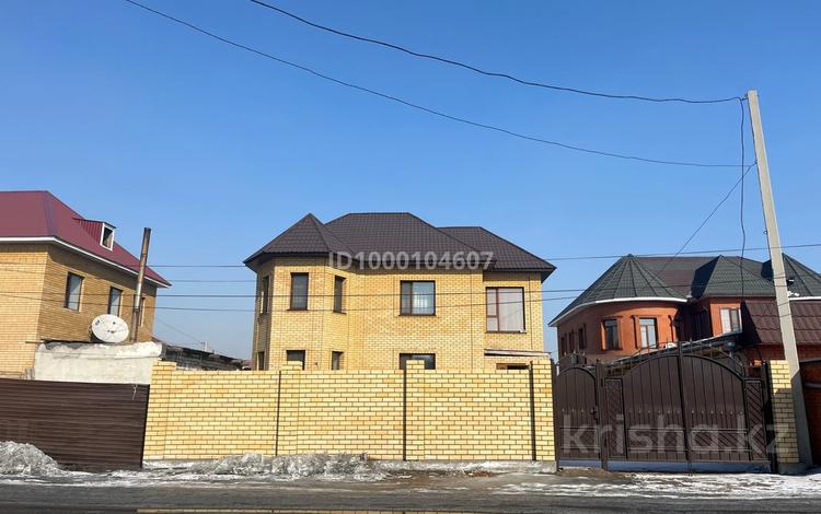 Отдельный дом · 5 комнат · 185 м² · , Тельмана 128 — Шакарима за 65 млн ₸ в Семее — фото 2