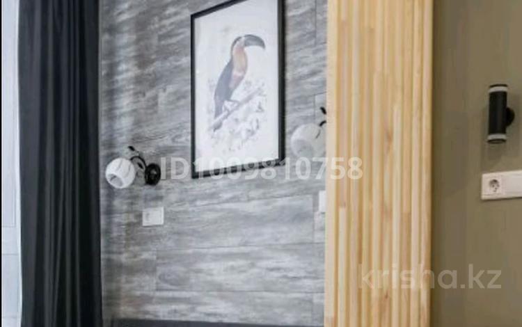 1-бөлмелі пәтер · 32 м² · 3/5 қабат, Шакарима 35, бағасы: 2 000 ₸ в Семее — фото 3