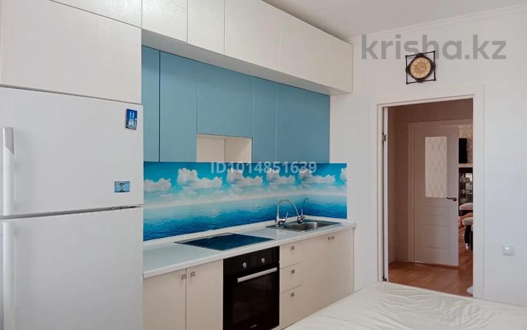3-комнатная квартира · 120 м² · 15/15 этаж, Сыганак 23 за 450 000 ₸ в Астане, Нура р-н — фото 2