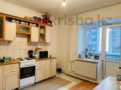 Продажа квартир в Павлодарской обл.: 2-комнатная квартира · 78 м² · 1/9 этаж, жаяу — 24 школа за 26 млн 〒 2-комнатная квартира · 78 м² · 1/9 этаж, жаяу — 24 школа за 26 млн 〒 в Павлодаре