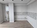 3-бөлмелі пәтер · 77 м² · 8/9 қабат, ​Микрорайон Асар 2 14/1 — Толеби сауда уйи, бағасы: 33 млн ₸ в Шымкенте — фото 2