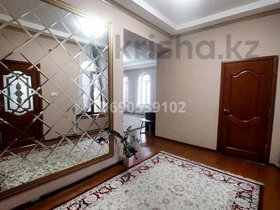 Часть дома • 4 комнаты • 170 м² • 8 сот., Байтурсынов 28 за 28 млн 〒 в Туркестане