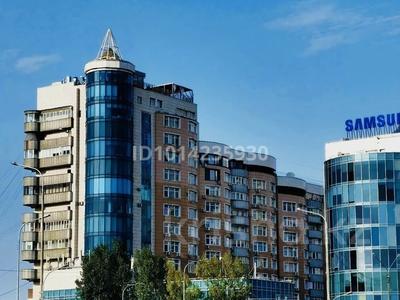 2-бөлмелі пәтер · 113 м² · 10/12 қабат, Самал-2 ш/а. 58, бағасы: ~ 93 млн ₸ в Алматы, Медеуский р-н