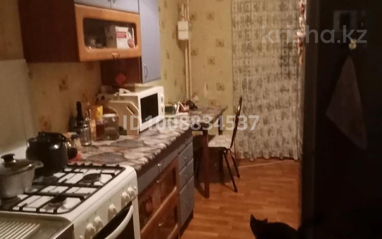 3-бөлмелі пәтер · 64 м² · 7/9 қабат, Мерей 1, бағасы: 13 млн ₸ в  — фото 2